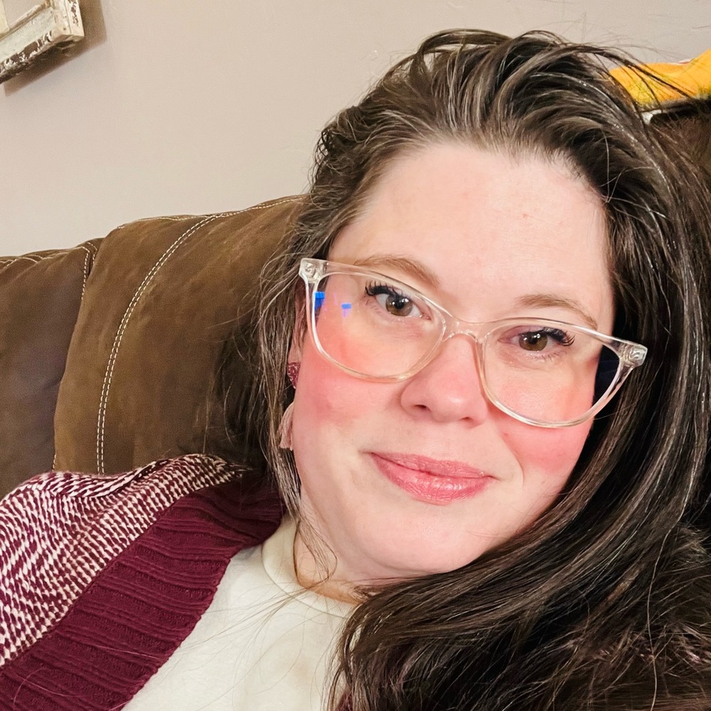 Meet your Posher, Hot Mama Shops